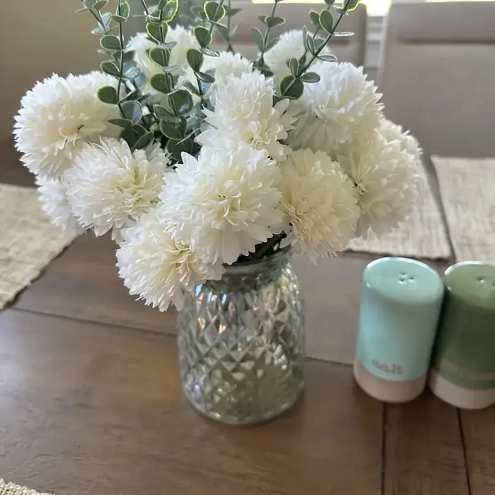 Artificial Chrysanthemum Flowers Bouquet - Master