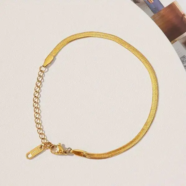 Vintage Style Snake Bone Chain Bracelet secondary image