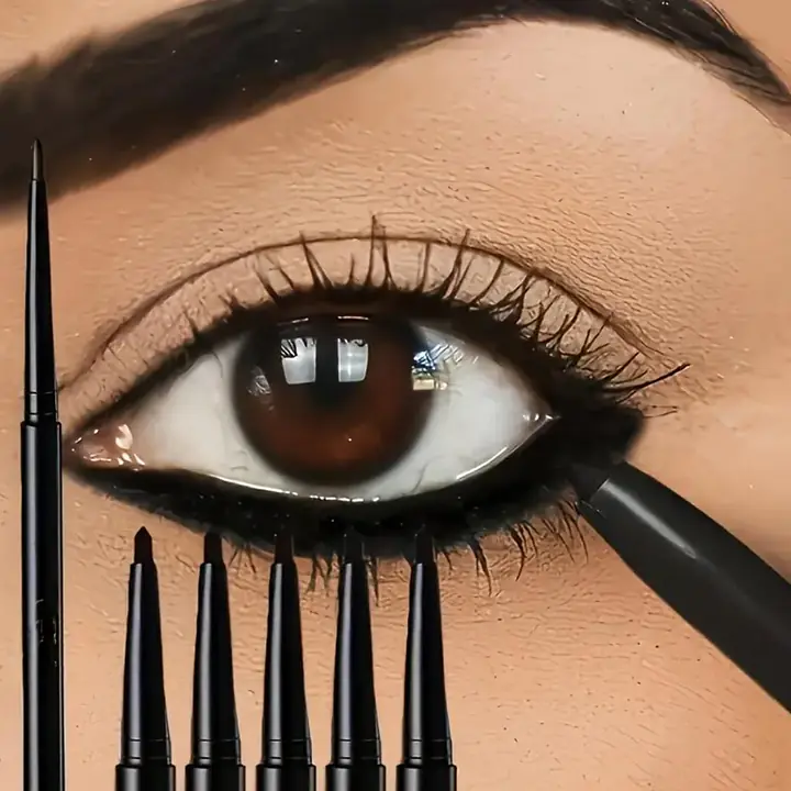 Black Eyeliner Pen - Master