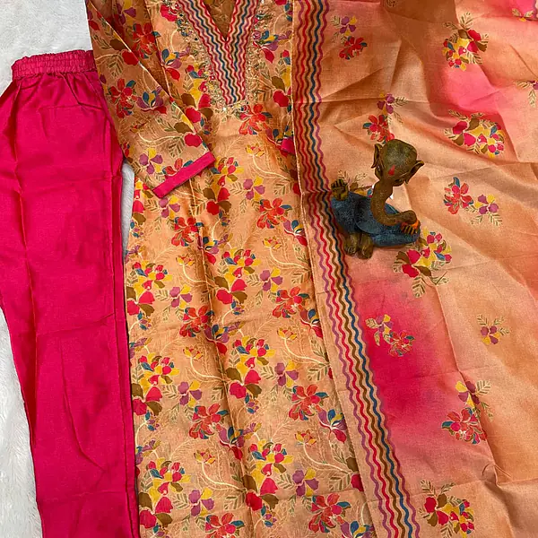 Kurti Set Zarina Silk secondary image
